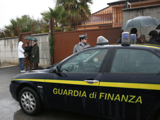 GdF al Comune, acquisiti numerosi fascicoli