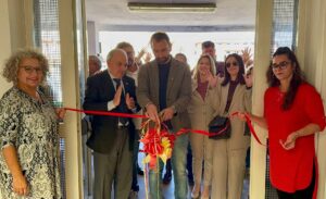 Del Sorbo all'inagurazione della sede dell'Ente Nazionale Sordi ad Angri