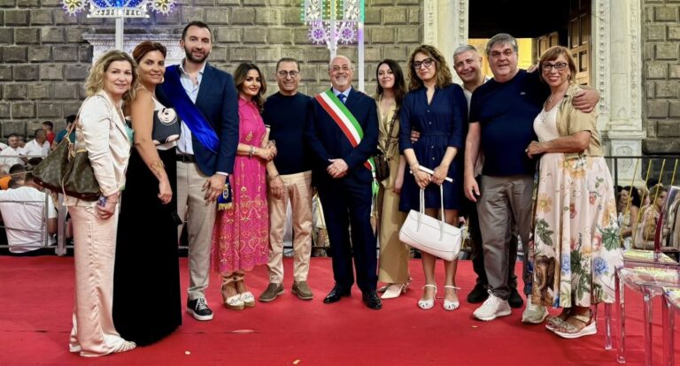 Faida interna alla maggioranza, il sindaco scarica due assessori! Faida interna alla maggioranza, il sindaco scarica due assessori!