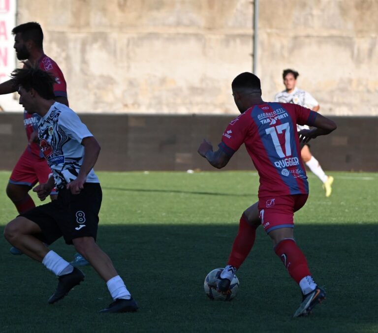 Coppa Italia, doppia sfida con la Battipagliese Coppa Italia, doppia sfida con la Battipagliese